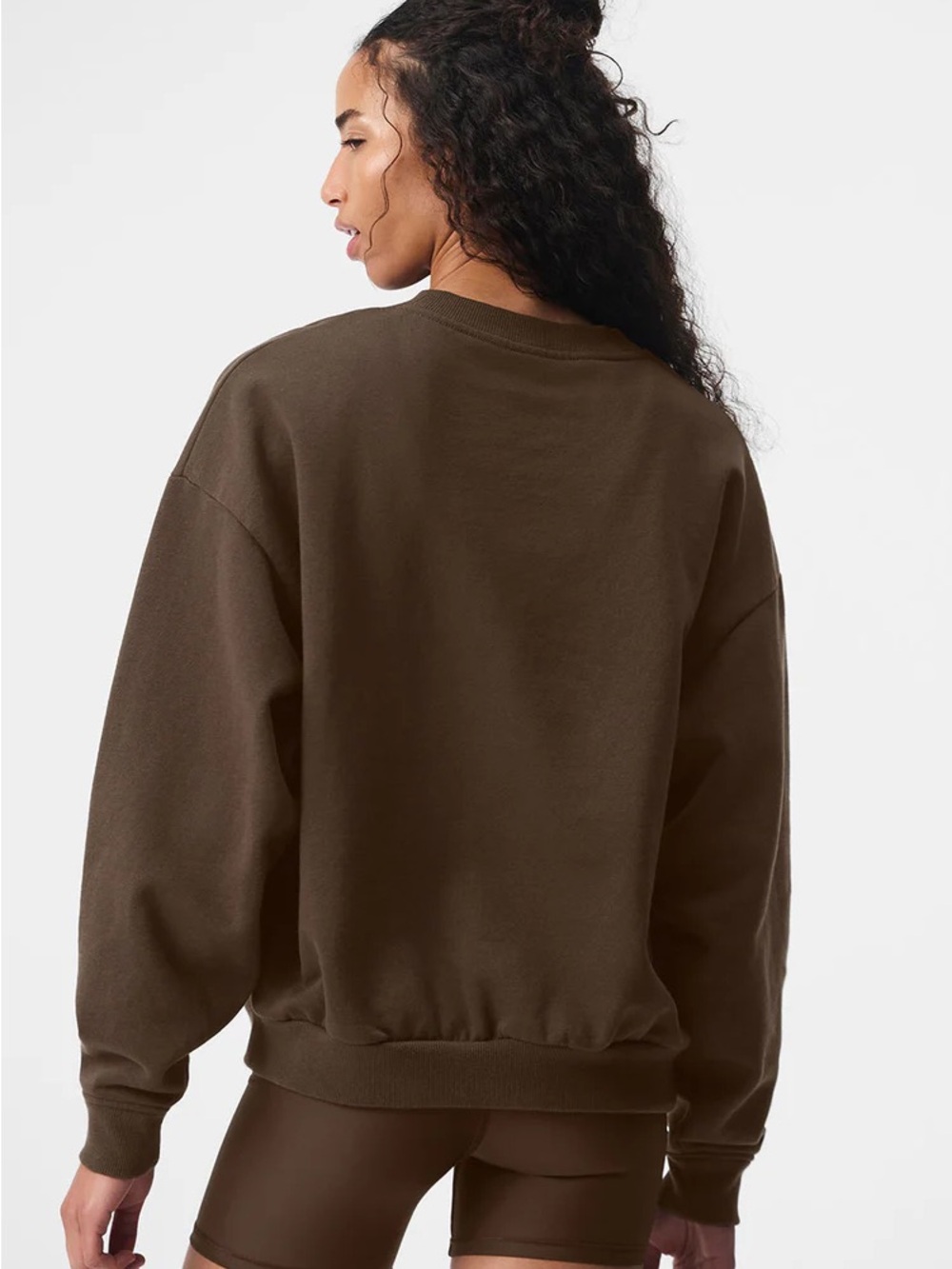 ALO Yoga Women's Accolade Crewneck Pullover in Dark Brown